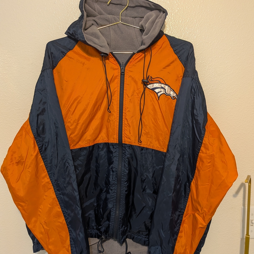 NFL Broncos Jacket Reversible - Picture 3 of 9